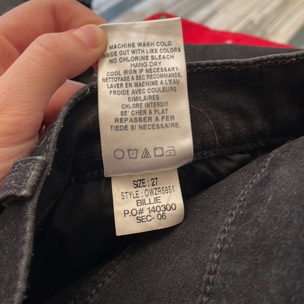 Joe’s Jeans - Black Skinny Jeans - Picture 3 of 3